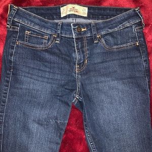 Hollister Super Skinny Jeans